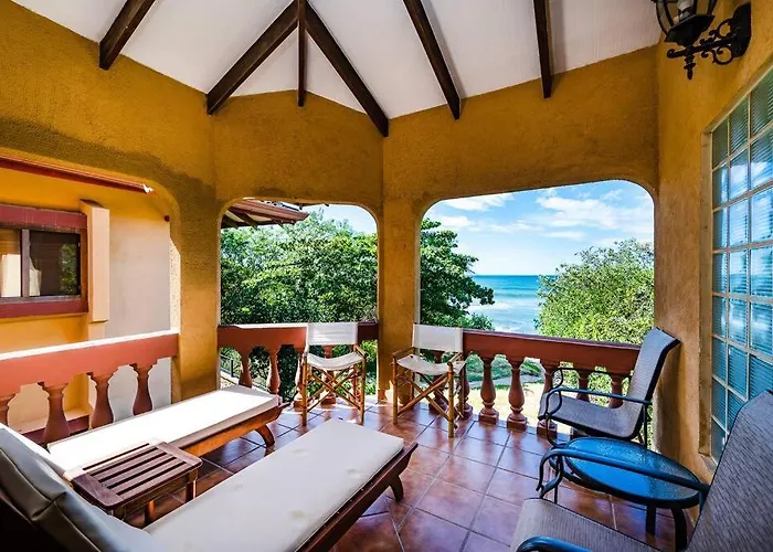 Apartahotel Beachfront Ocean View Terrace Right On The 3*