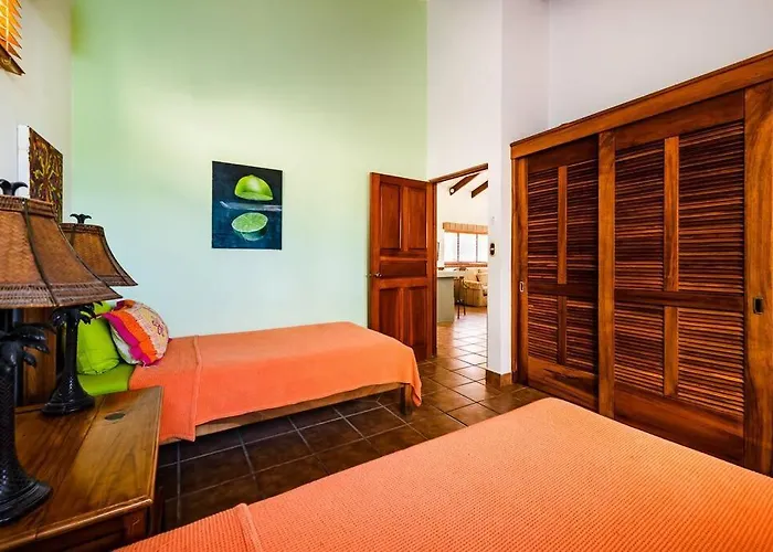 Apartahotel Beachfront Ocean View Terrace Right On The